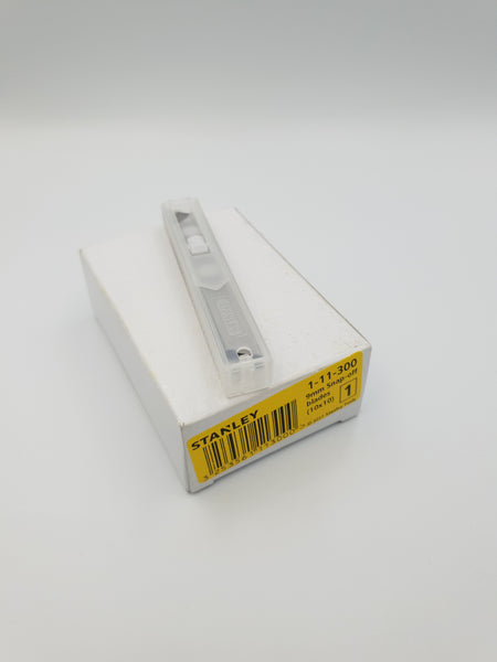 100 pieces of Stanley 1-11-300, 9mm Snap Off Blades, in protective tubes